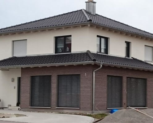 Einfamilienhaus mit Carport in Buch am Wald