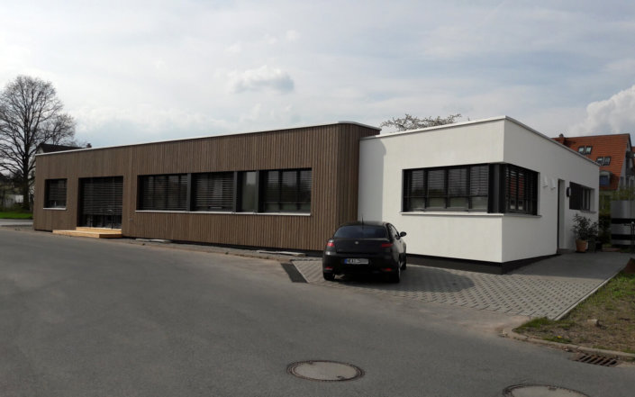 holzhaus Zahnarzt Richter markt_Erlbach (5)