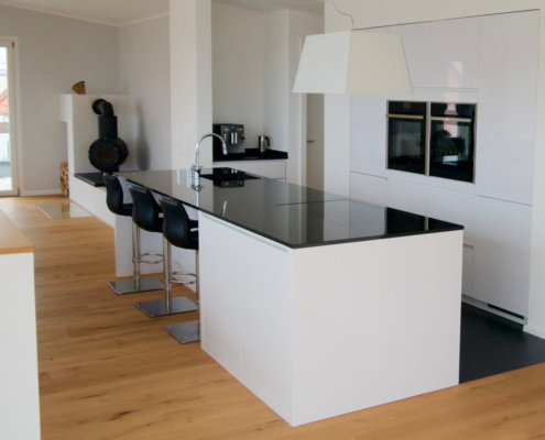 Einfamilienhaus mit Garage in Tuchenbach