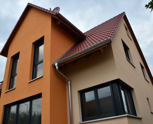 Einfamilienhaus mit Carport in Gastenfelden