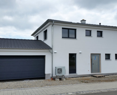 Einfamilienhaus mit Garage in Illesheim