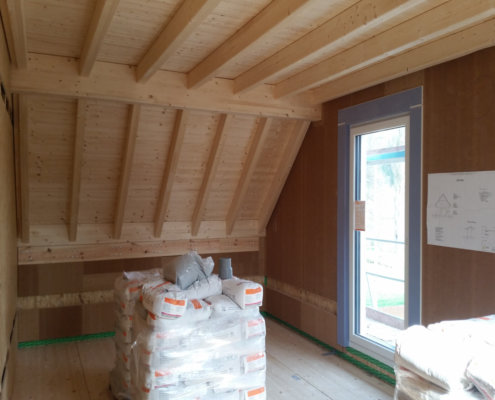 Zweifamilienhaus mit Garage in Dietersheim