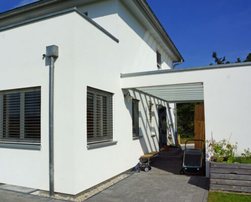 Zweifamilienhaus mit Garage in Gustenfelden