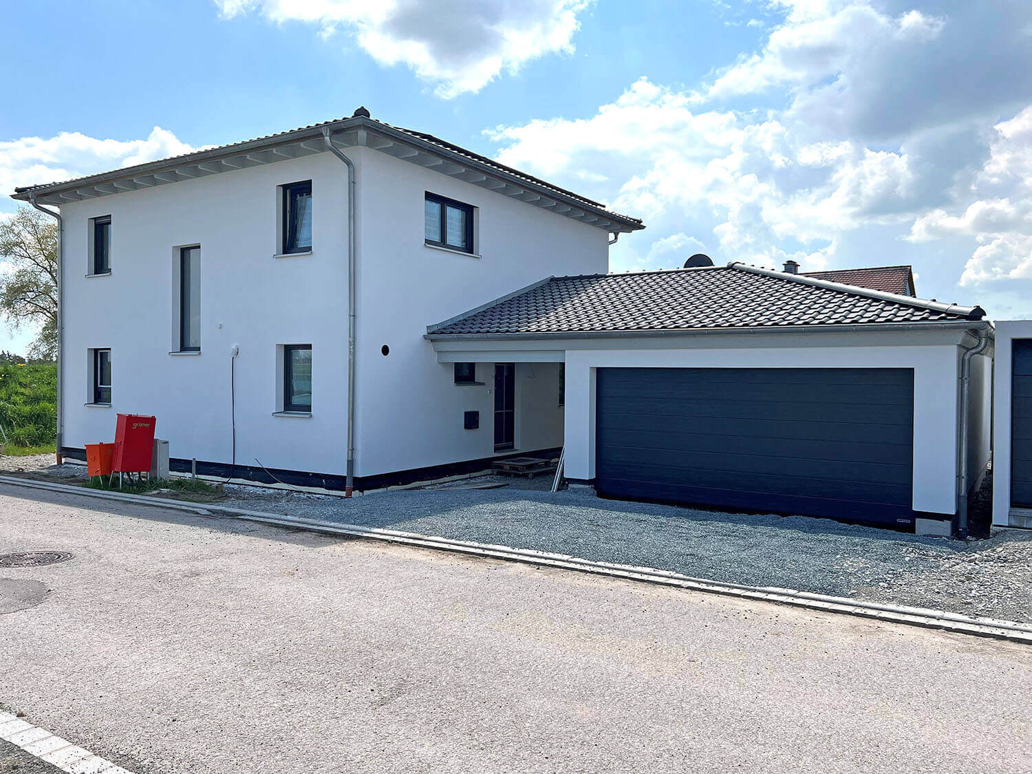 Einfamilienhaus Mit Garage In Aurach Weinberg EG Holzbau Engelhardt einfamilienhaus-mit-garage-in-aurach-weinberg-eg-holzbau-engelhardt