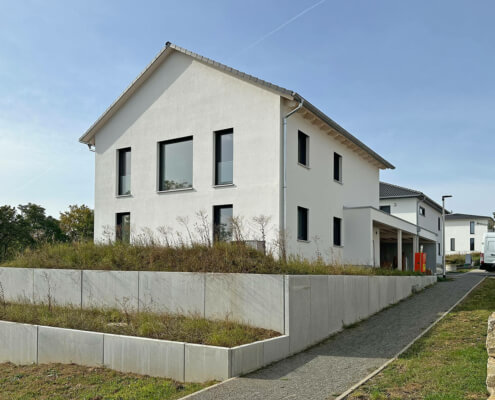 Einfamilienhaus mit Carport in Kitzingen