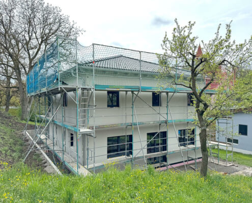 Zweifamilienhaus mit Doppelcarport in Neusitz