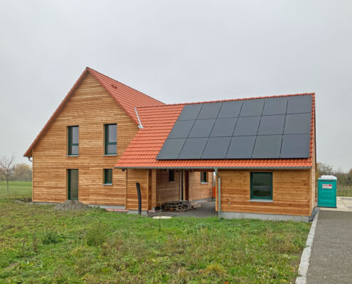 Einfamilienhaus mit Garage und Carport in Iphofen