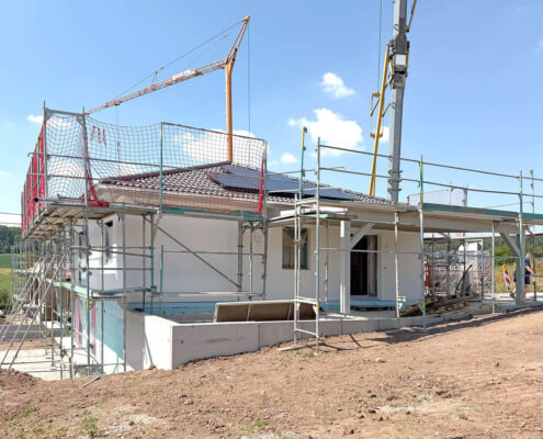 Einfamilienhaus als Bungalow in Neuhof a.d. Zenn