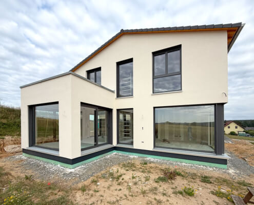 Einfamilienhaus mit Garage in Hollfeld
